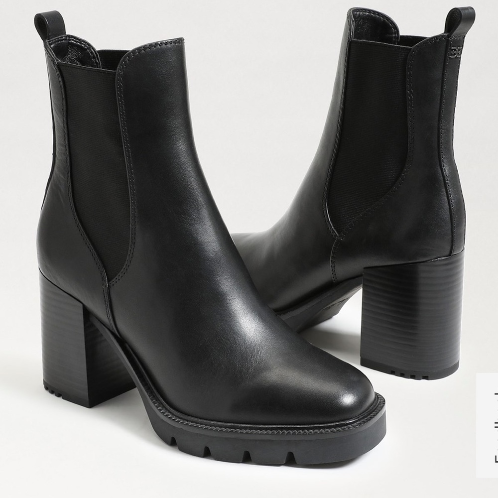 NEW IN BOX Rollins Boot!